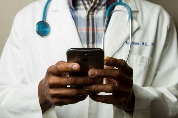 Trouver un médecin de garde rapidement à saint-Étienne