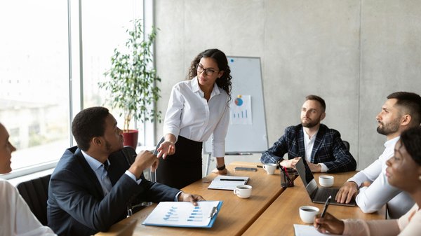 L'actualité du business : réussir par un accompagnement stratégique